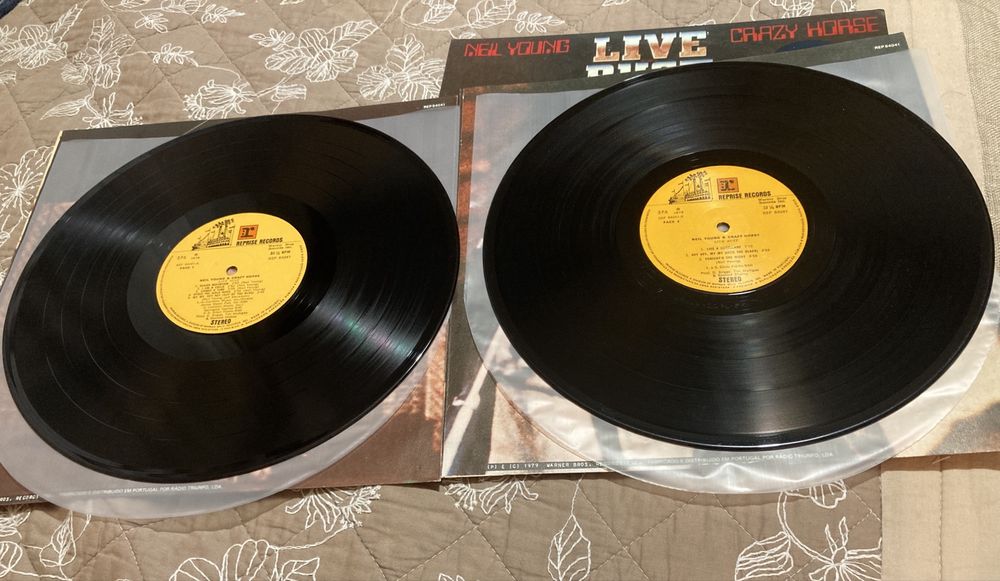 LP Duplo Neil Young & Crazy Horse Live 1979