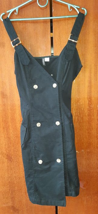 Чорне Плаття-тренч