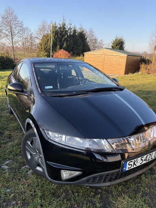 Honda Civic VIII 1,4 benzyna