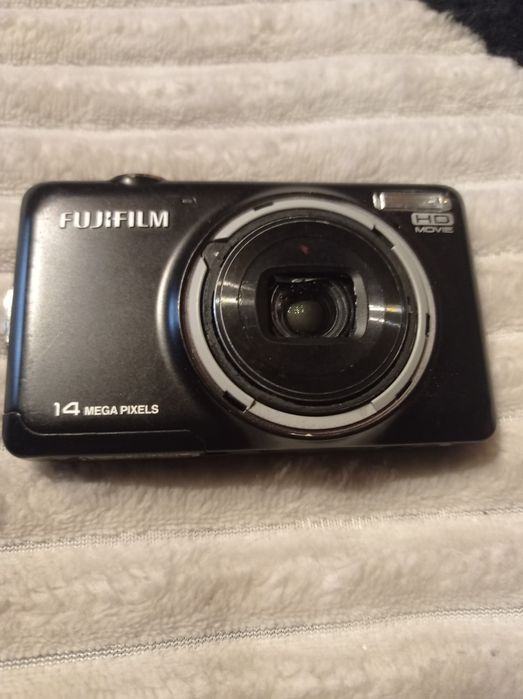 Aparat fotograficzny Fujifilm. Uszkodzony.
