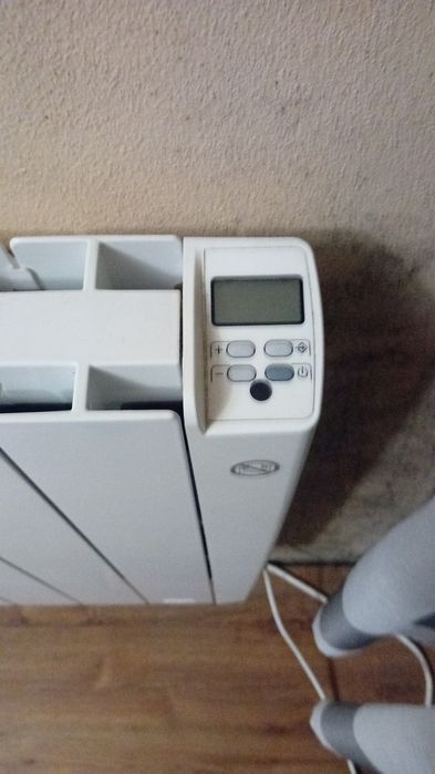 Aquecedor cerâmico marca Delonghi