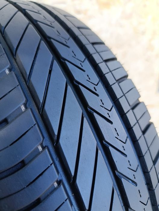 idealne!!  175/65 r15 Goodyear Duragrip