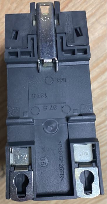 TeSys Deca Manual Starter and Protector, protetor de circuito termomagnético, botão giratório, 30 a 40 A,  Schnider energy