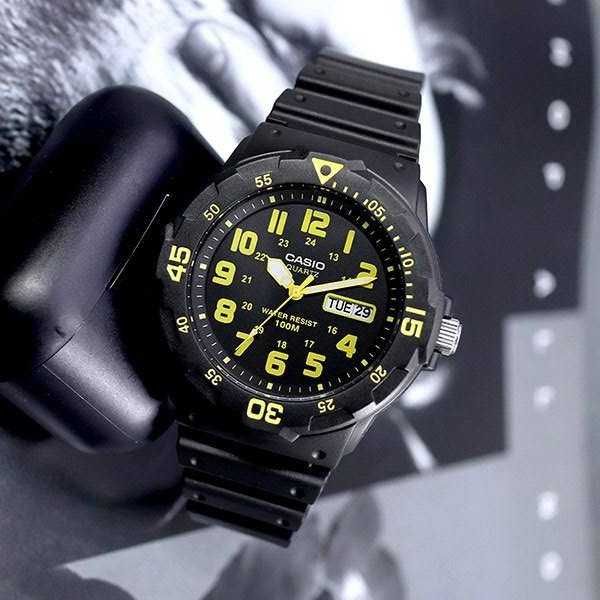 Кварцевые часы Casio MRW-200H-9BV | WR100 | Casio Edifice | g-shock