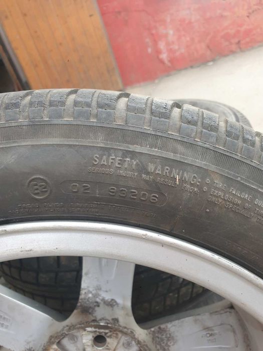 Продам шини FIRESTONE 205/50 16 87W