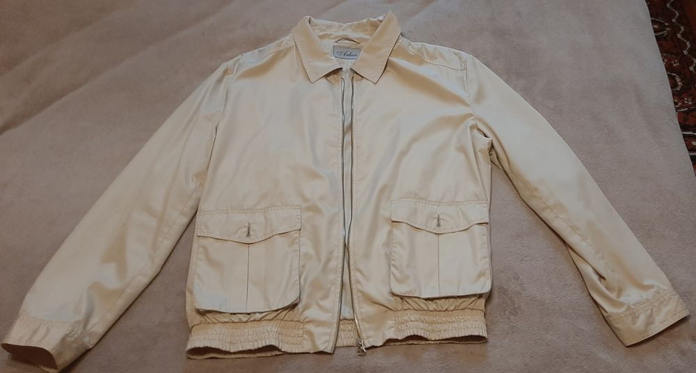 Легка куртка Arber