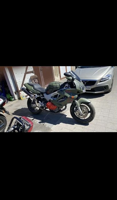 Honda vtr 1000 firestorm