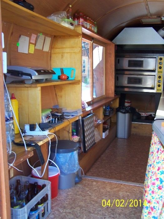 Przyczepa gastronomiczna Woz Drzymaly sklep