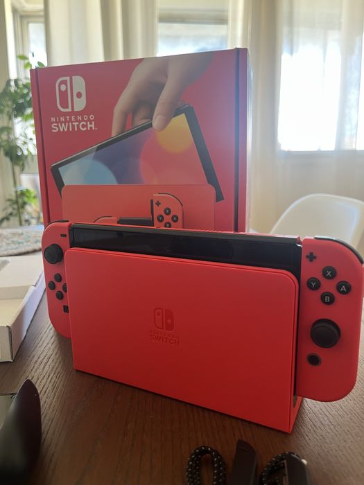 Nintendo Switch Oled Mario Red Edition