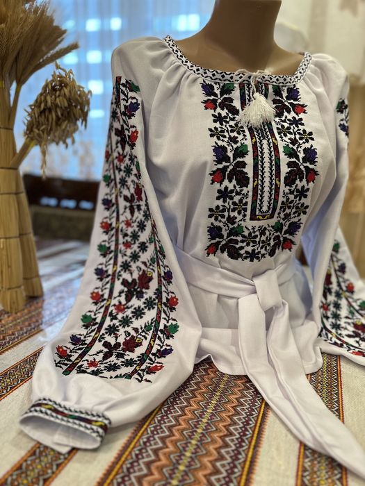 Парні вишиванки, вишиванки для пари, чоловіча вишиванка, жіноча вишива