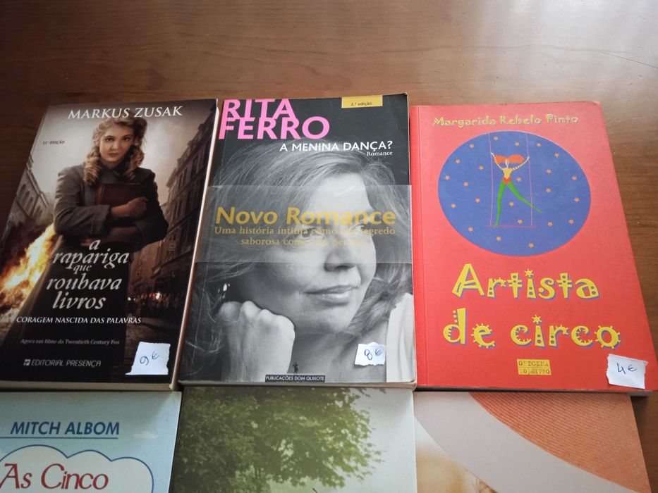 Livros Rita Ferro, Margarida Rebelo, Nicholas Spark, e outros