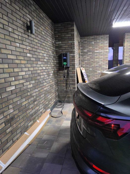 Зарядна станція Octa | 4G, OCPP | Встановлення по Україні | Tesla BYD