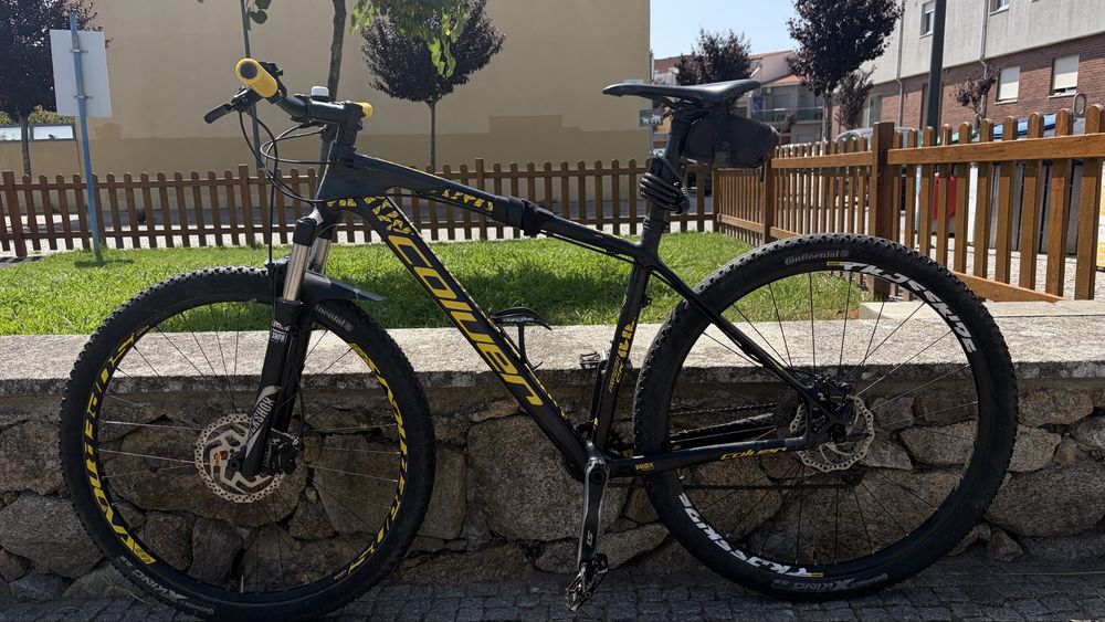 Bicicleta Coluer Pragma em carbono