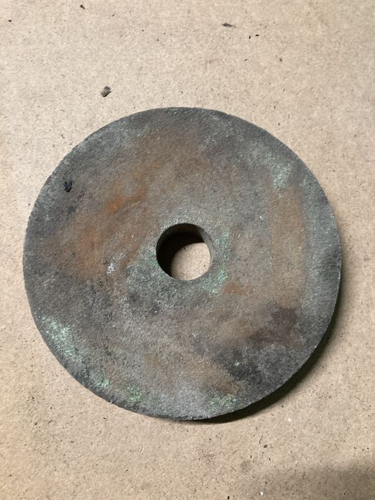 Круг точильный .