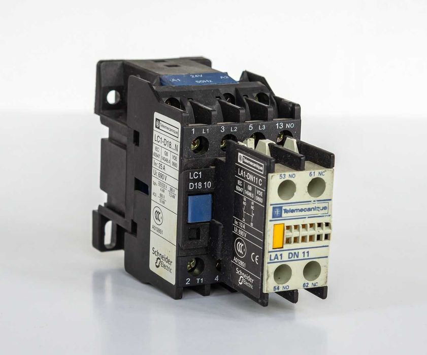 Контактор Telemecanique LC1-D18-10 24VAC 7,5kW 3L+2NO+1NC