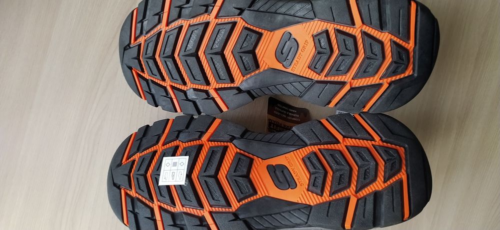 Чоловічи сандалі Skechers 41p.