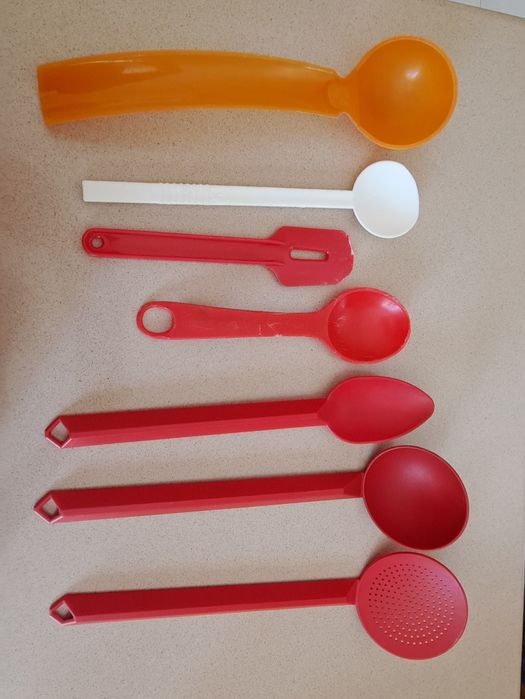 Vários utensílios de cozinha = Tudo 5€