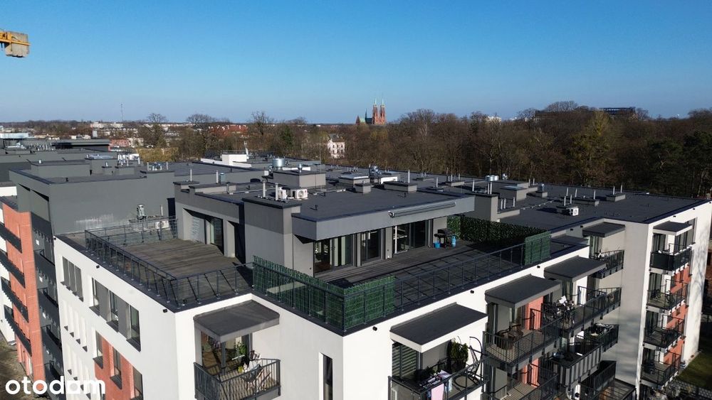 Eksluzywny penthouse na dachu budynku.