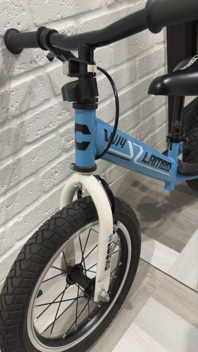 Беговел дитячий в гарному стані