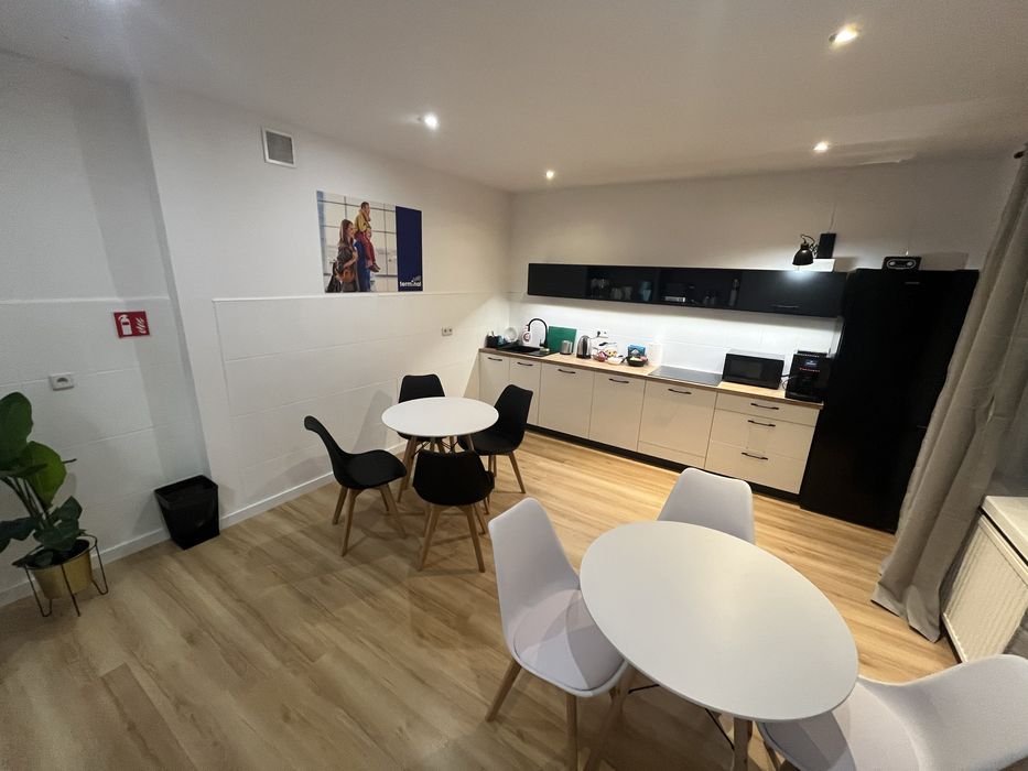 Terminal Family!! Pokoje przy lotnisku:) Miastkowska 45