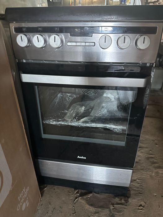 Плити з духовкою