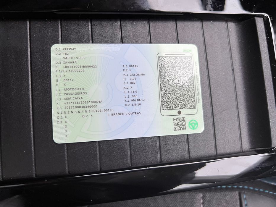 Vendo moto marca Keeway modelo Zahara em ótimo estado