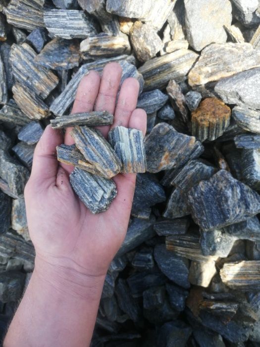 Kora kamienna gnejs, kamien ozdobny do ogrodu.