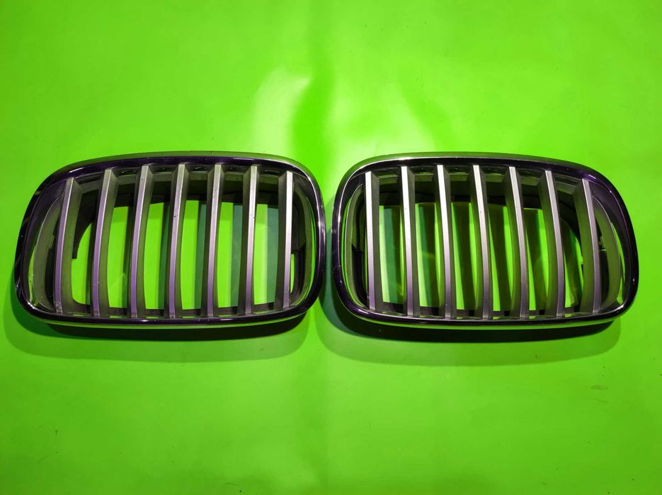 Решетки капота BMW X5 E70 E71 ноздри решітки радіатора БМВ Х5 Е70 Е71
