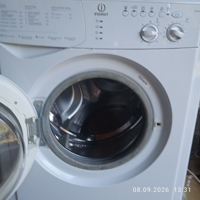 Продам стиральную машинку автомат в харьковской области в хорошем состоянии цена договорная