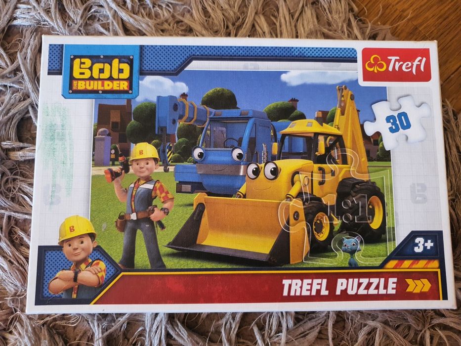 Zestaw dwóch par puzzli trefl strażak sam i bob