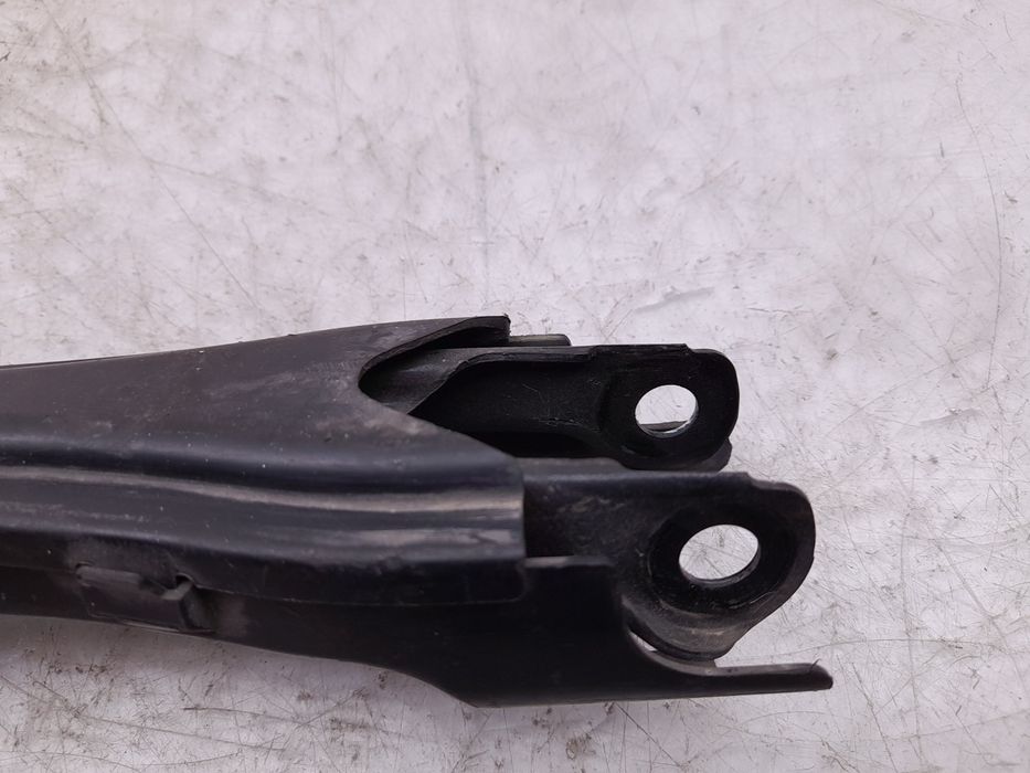 Braço de suspensão trás esquerdo MERCEDES-BENZ Classe C Carrinha (S205