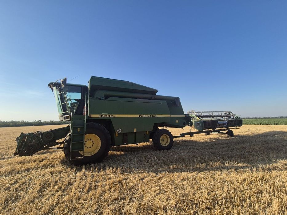 Комбайн john deere