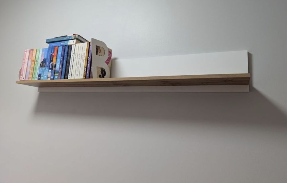 Szafka, półka, wisząca toaletka- komoda, witryna,