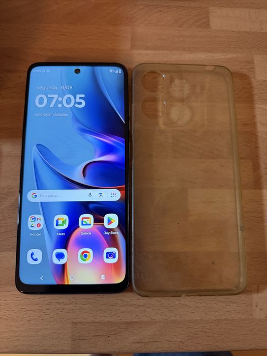 Motorola E15 64gb desbloqueado(ACEITO RETOMA)