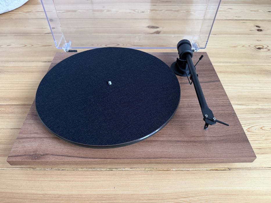 Gramofon Pro-Ject Audio Systems T1 BT Bluetooth
