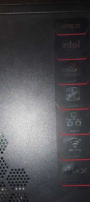 Computador Gaming com headset razer de oferta