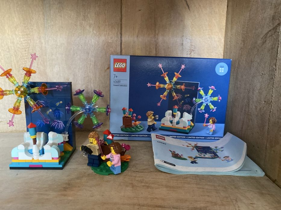 Lego set 40689 “firework celebration” Cascais E Estoril • OLX.pt