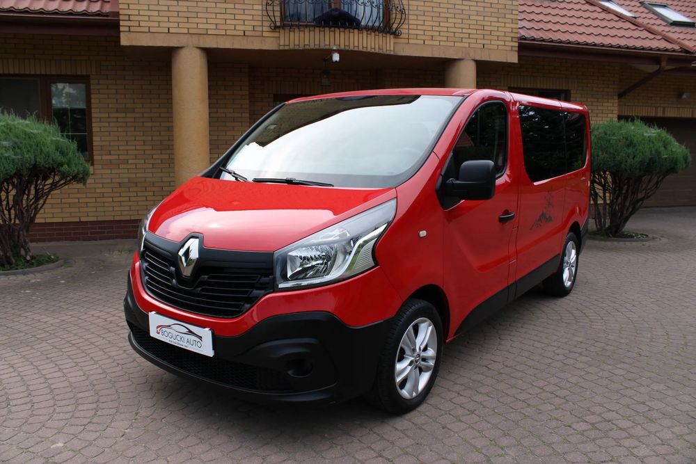 Renault TRAFIC  Pierwszy Właściciel/ Tylko 62 Tys km Przebiegu/ Bardzo Ładny