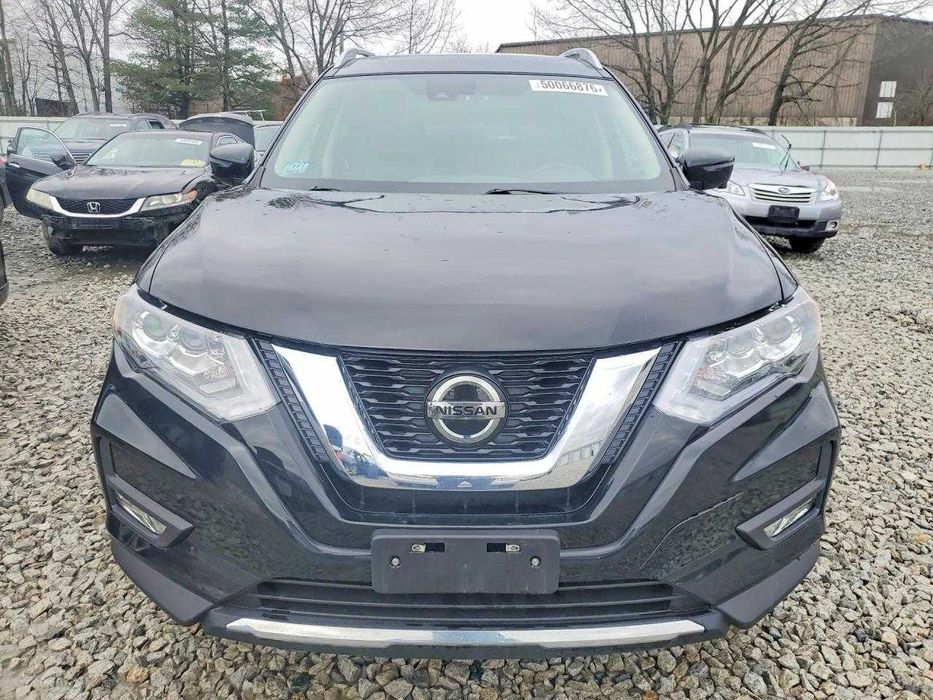 Nissan Rogue SL (2020)