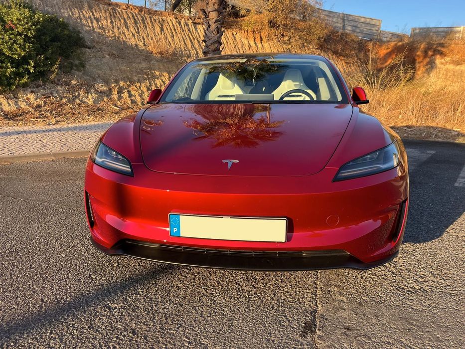 Tesla Model 3 Performance Tração Integral