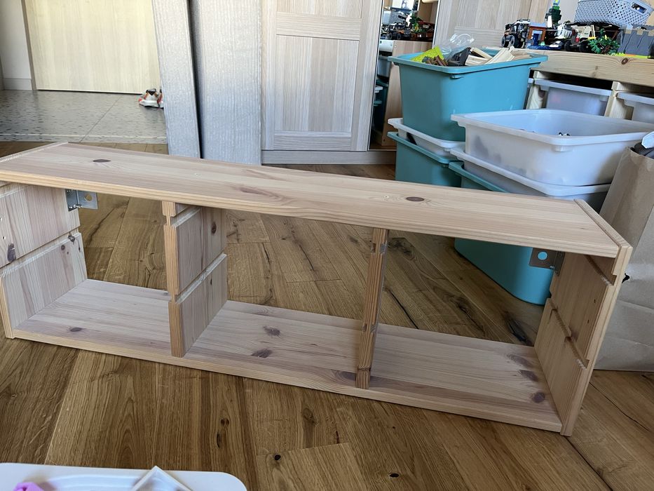 Regały ikea trofast mały 93x21x30 cm i duży 93x44x52 cm