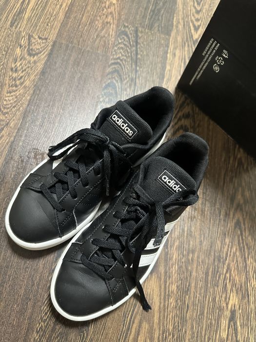 Кросівки Adidas оригінал