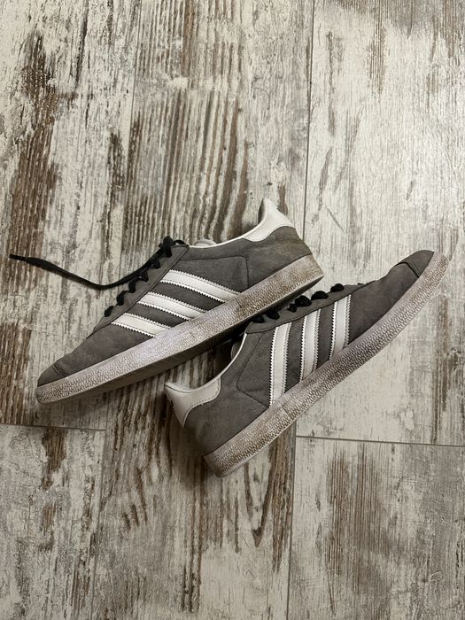 adidas gazelle сірі 42 41 26.5см