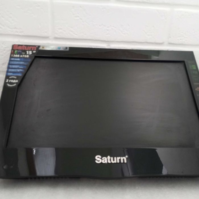 Телевизор Saturn led152 ( на запчасти)
