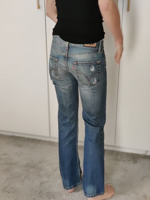 Spodnie damskie  jeansy