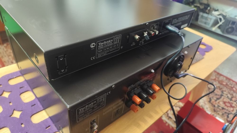 ST-GT350 Technics Stereo Synthesizer Tuner