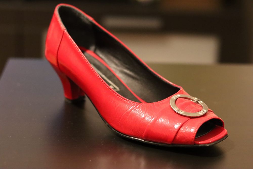 Sapatos vermelhos de qualidade