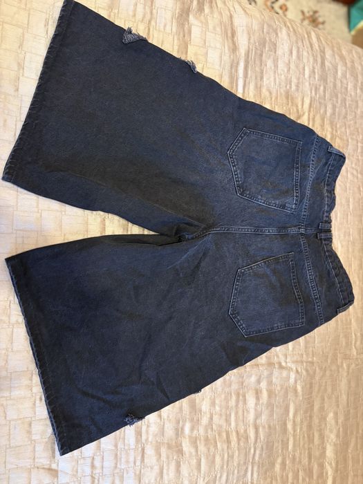 Świetne młodzieżowe spodnie denim, r. 31