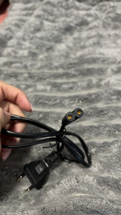 Type-C міні джерело безперебійного живлення