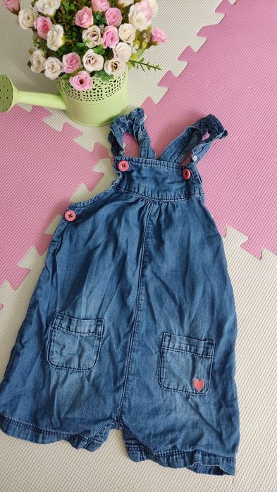 Ogrodniczki kombinezon krótkie spodenki na szelkach 98 dla dziewczynki